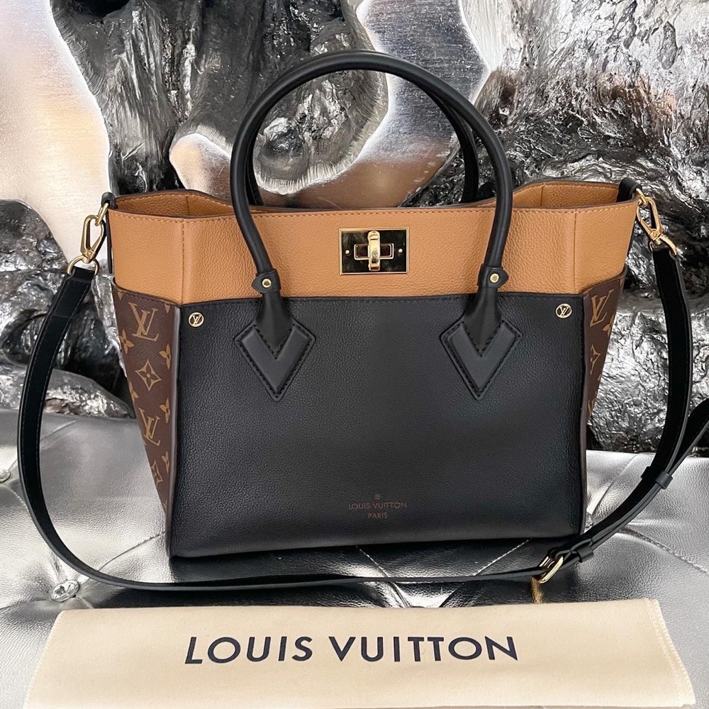 Louis Vuitton Onmyside Shoulder Bag - Picture 12 of 12